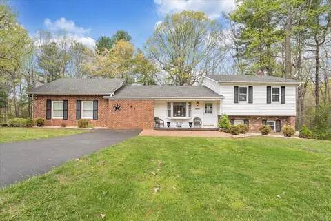 397 Willow Creek Rd, Rocky Mount, VA 24151