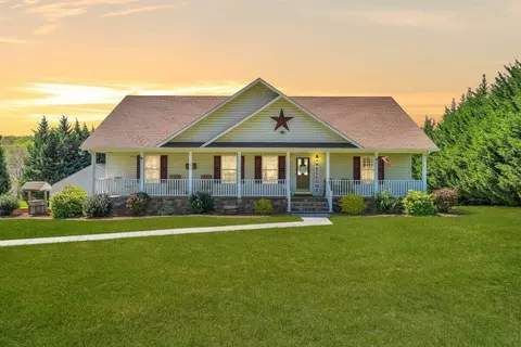 Exterior - 2947 Sandy Level Rd, Goodview, VA 24095 photo 4 of 27