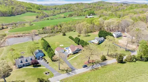 View/Area - 2947 Sandy Level Rd, Goodview, VA 24095 photo 7 of 15