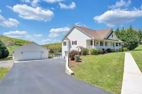 Exterior - 2947 Sandy Level Rd, Goodview, VA 24095 photo 13 of 27