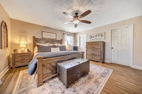 Bedroom - 2947 Sandy Level Rd, Goodview, VA 24095 photo 2 of 5