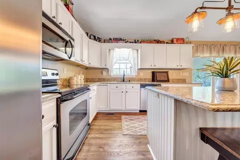 Kitchen - 2947 Sandy Level Rd, Goodview, VA 24095 photo 4 of 6