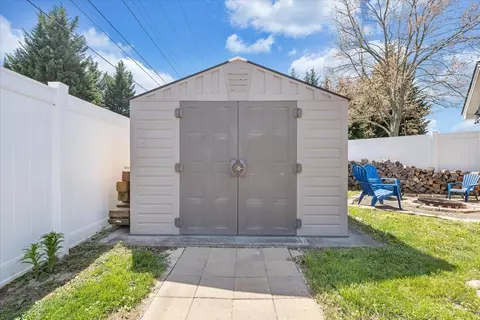 Other - 412 E Riverside Dr, Salem, VA 24153 photo 8 of 8