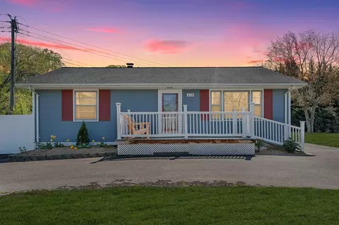 412 E Riverside Dr, Salem, VA 24153