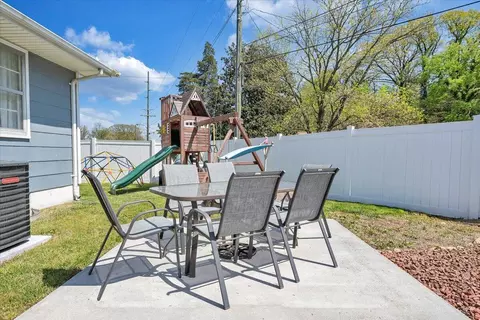 Other - 412 E Riverside Dr, Salem, VA 24153 photo 7 of 8