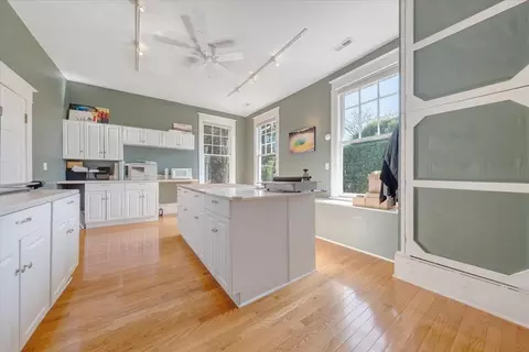 Kitchen - 1360 Maple Ave SW, Roanoke, VA 24016 photo 2 of 2