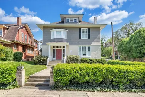 1360 Maple Ave SW, Roanoke, VA 24016