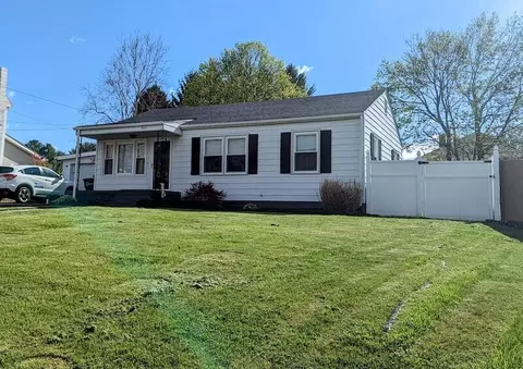 403 Lester St, Christiansburg, VA 24073