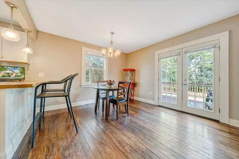 Dining - 211 Murrell Rd NE, Roanoke, VA 24012 photo 1 of 1