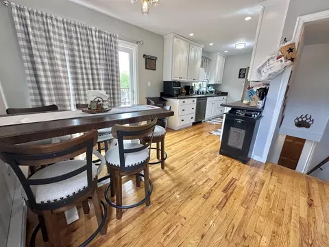 Kitchen - 1301 Cherokee Pl, Covington, VA 24426 photo 1 of 5