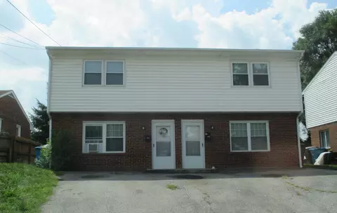 1904 Wayne St NE #& 1906, Roanoke, VA 24012