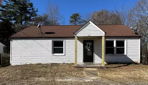 341 Clearview Dr, Martinsville, VA 24112