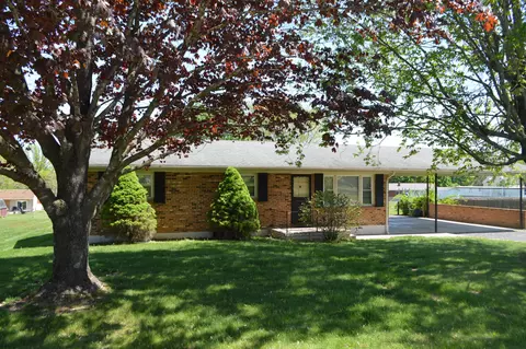 117 Penn Ave, New Castle, VA 24127