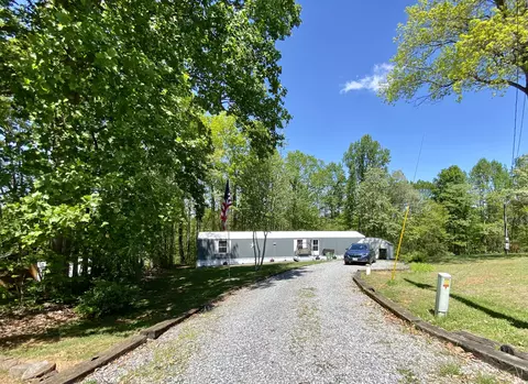 114 Lakeview Ct, Goodview, VA 24095 photo 16