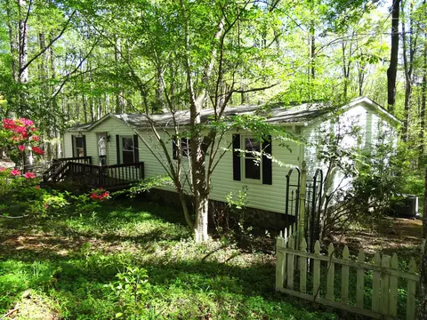 1218 Bold Branch Rd, Bedford, VA 24523
