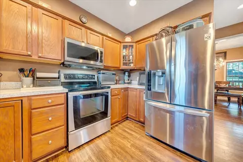 Kitchen - 1121 Eagles Nest Dr, Goodview, VA 24095 photo 4 of 8