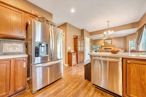 Kitchen - 1121 Eagles Nest Dr, Goodview, VA 24095 photo 7 of 8
