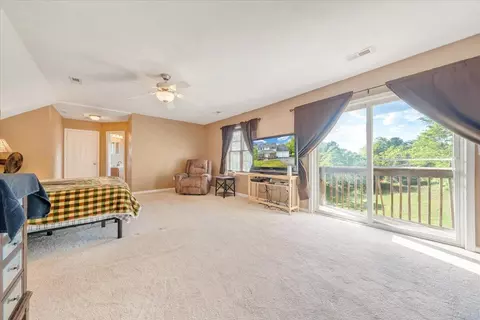 Bedroom - 1121 Eagles Nest Dr, Goodview, VA 24095 photo 6 of 13