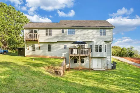 Exterior - 1121 Eagles Nest Dr, Goodview, VA 24095 photo 10 of 18