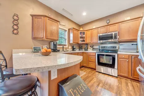 Kitchen - 1121 Eagles Nest Dr, Goodview, VA 24095 photo 2 of 8