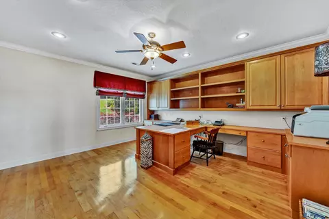 Kitchen - 15 Tranquility Rd, Moneta, VA 24121 photo 6 of 10