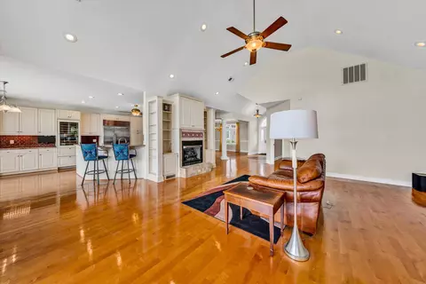Living - 15 Tranquility Rd, Moneta, VA 24121 photo 3 of 5