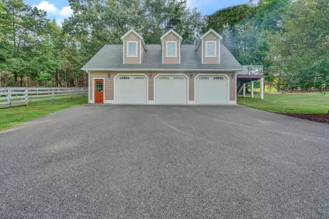 Exterior - 15 Tranquility Rd, Moneta, VA 24121 photo 21 of 30