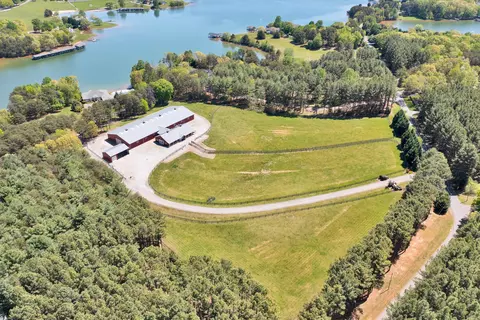 View/Area - 15 Tranquility Rd, Moneta, VA 24121 photo 16 of 18
