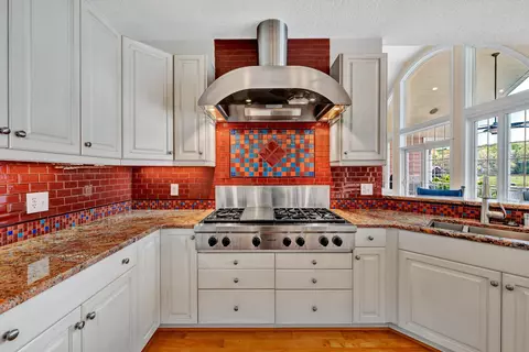 Kitchen - 15 Tranquility Rd, Moneta, VA 24121 photo 3 of 10