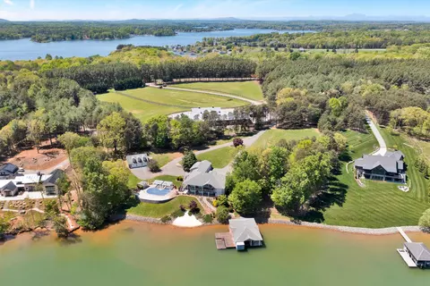 View/Area - 15 Tranquility Rd, Moneta, VA 24121 photo 3 of 18
