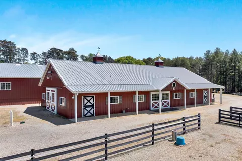 Exterior - 15 Tranquility Rd, Moneta, VA 24121 photo 24 of 30