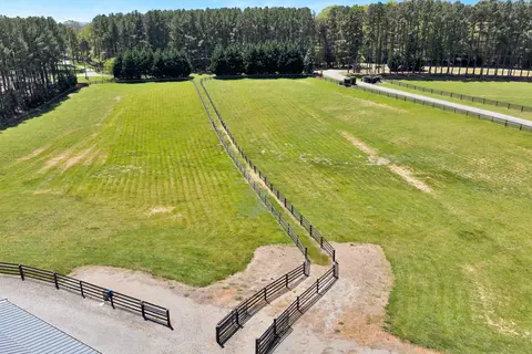 View/Area - 15 Tranquility Rd, Moneta, VA 24121 photo 12 of 18