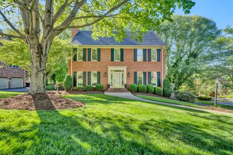 4634 Shrewsbury Ct, Roanoke, VA 24018