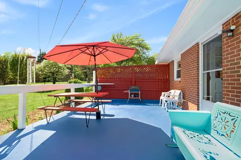 133 Frontier Rd NE, Roanoke, VA 24012 photo 3