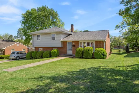 133 Frontier Rd NE, Roanoke, VA 24012
