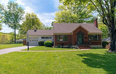 2731 Deerfield Rd SW, Roanoke, VA 24015