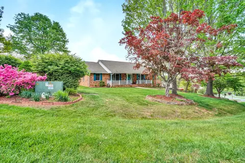 144 Jonathan Rd, Roanoke, VA 24019