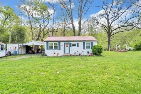 Exterior - 142 Malcom Dr, Eagle Rock, VA 24085 photo 4 of 17