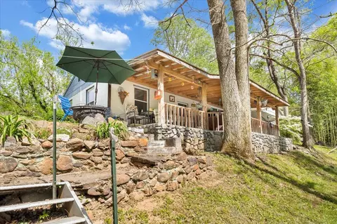 Exterior - 142 Malcom Dr, Eagle Rock, VA 24085 photo 11 of 17