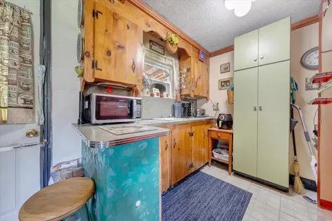 Kitchen - 142 Malcom Dr, Eagle Rock, VA 24085 photo 1 of 4