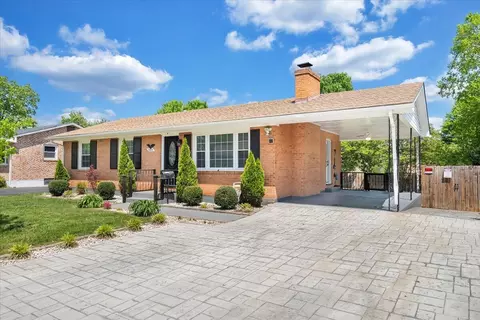 5809 Santa Anita Ter, Roanoke, VA 24012