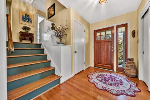 Entry Way - 3588 Wright Rd SW, Roanoke, VA 24015 photo 1 of 4