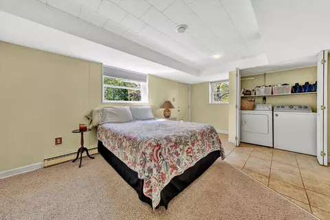 Bedroom - 3588 Wright Rd SW, Roanoke, VA 24015 photo 4 of 6