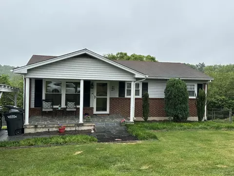 337 Lynn Haven Cir, Vinton, VA 24179