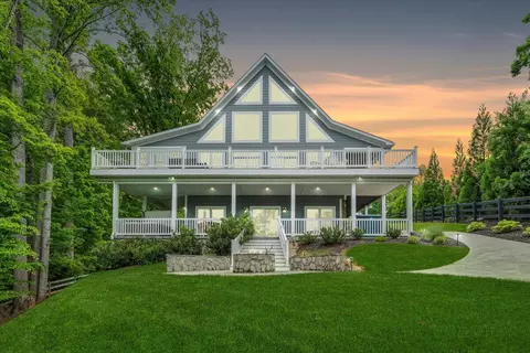 461 Gangplank Rd, Moneta, VA 24121