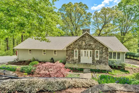 2921 Lockridge Rd SW, Roanoke, VA 24014