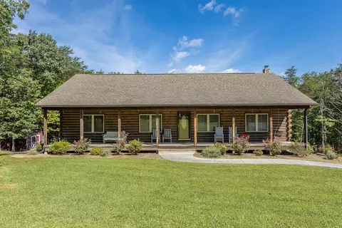 141 Bobolink Dr, Fincastle, VA 24090