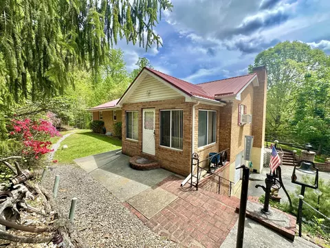 718 Mt Pleasant Dr, Covington, VA 24426 photo 10