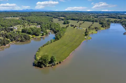 850 Rolling Rd, Moneta, VA 24121 photo 25