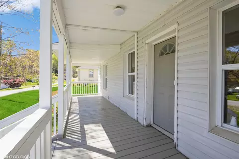 Exterior - 60 Seventh St, Fieldale, VA 24089 photo 2 of 3